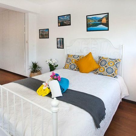 Poseidon Boutique Apartment 2 Лимасол Екстериор снимка